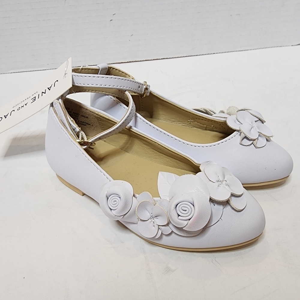 NWT Janie and Jack White 3D Flower Almond Toe Ballet Flats Shoes Kids Size 7